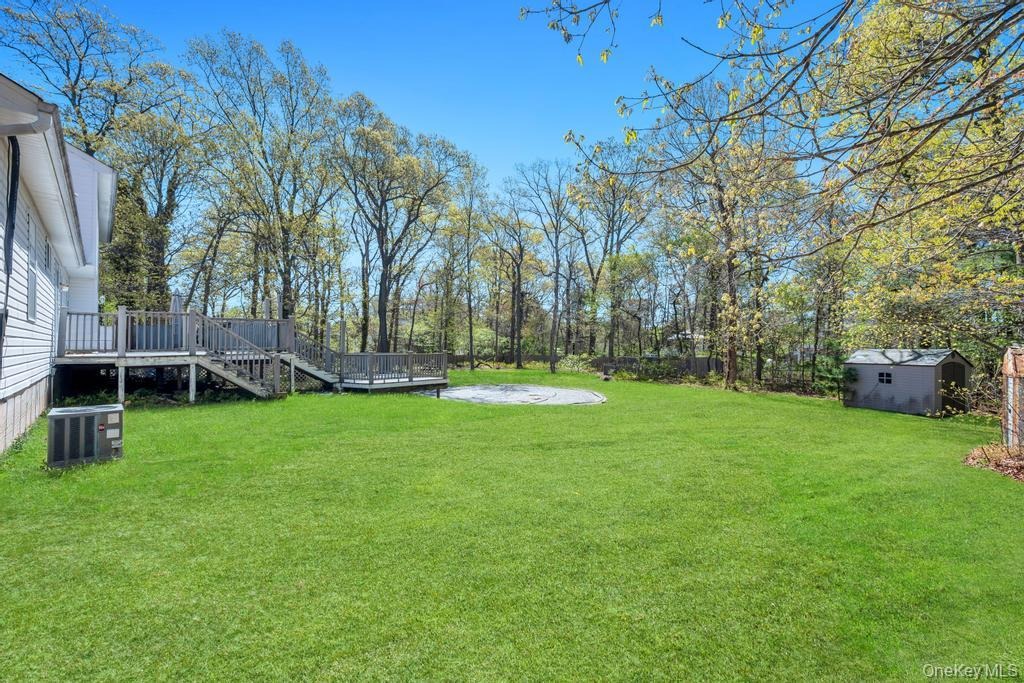 Prince Rd, Rocky Point, NY 11778