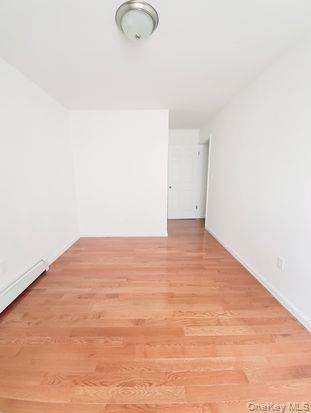 Beach Channel Dr, Arverne, NY 11692