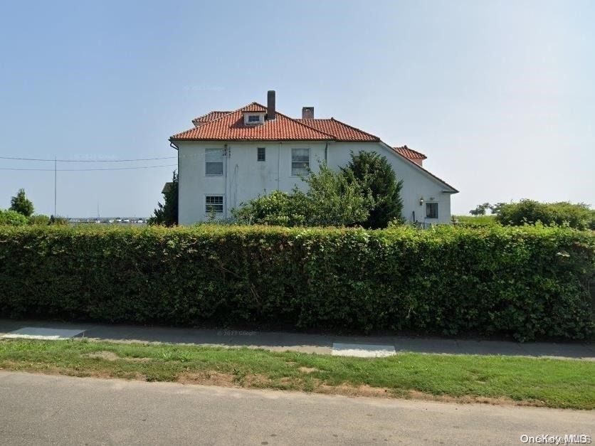 Brightwood St, Patchogue, NY 11772