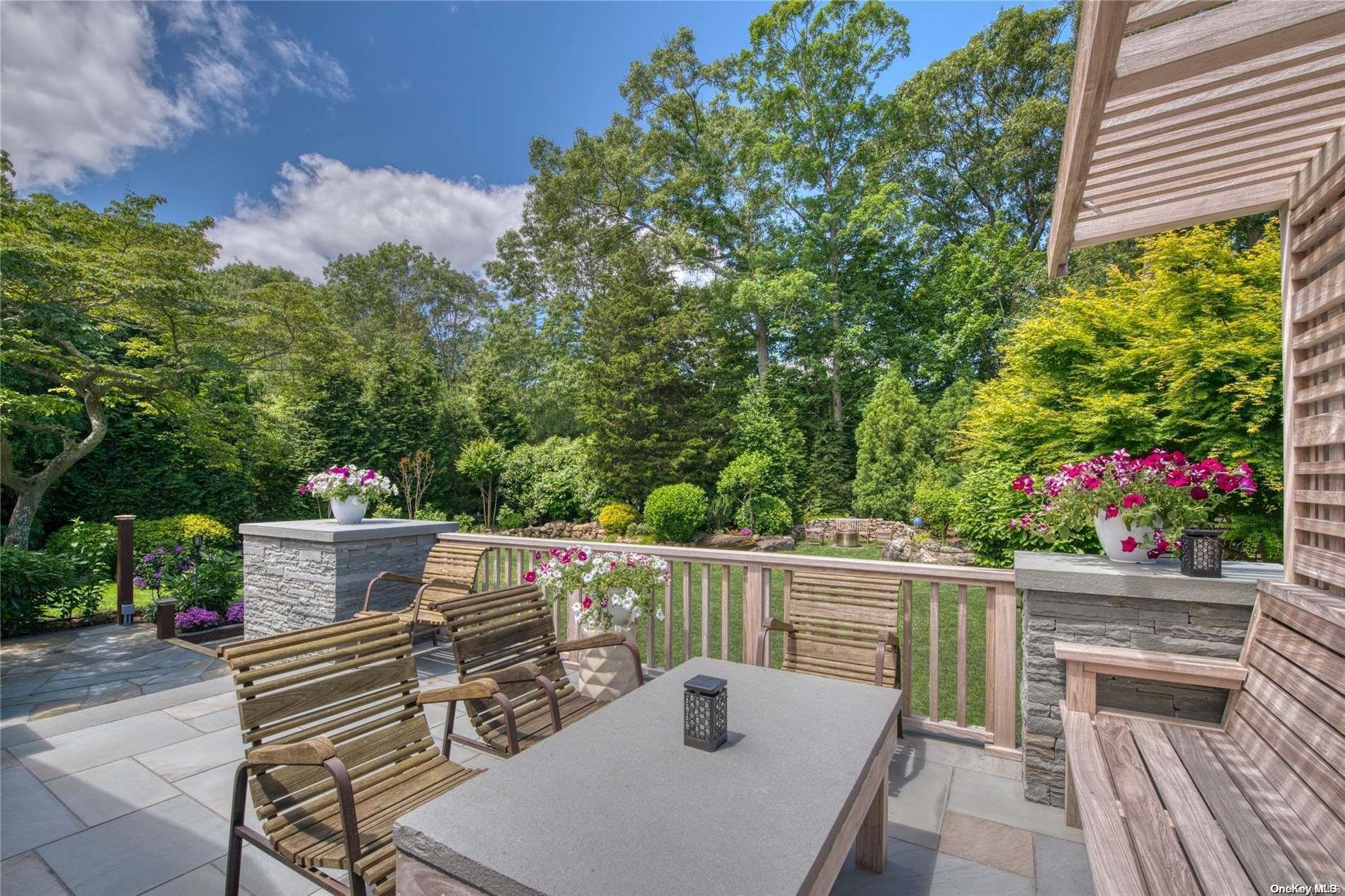 Pembroke Dr, East Hampton, NY 11937 #1