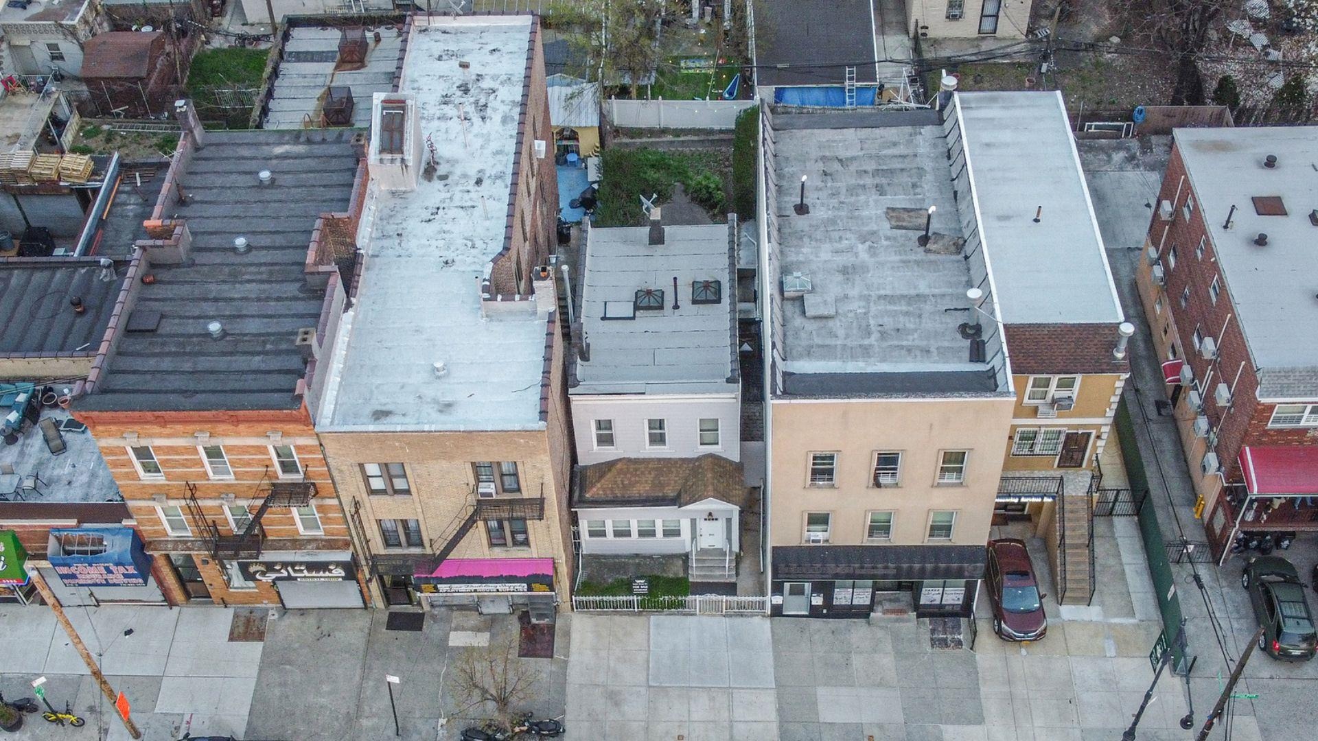 Morris Park Ave, Bronx, NY 10462 #1