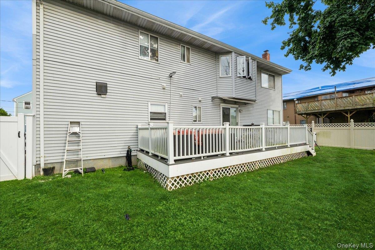 John St, Hicksville, NY 11801 #1