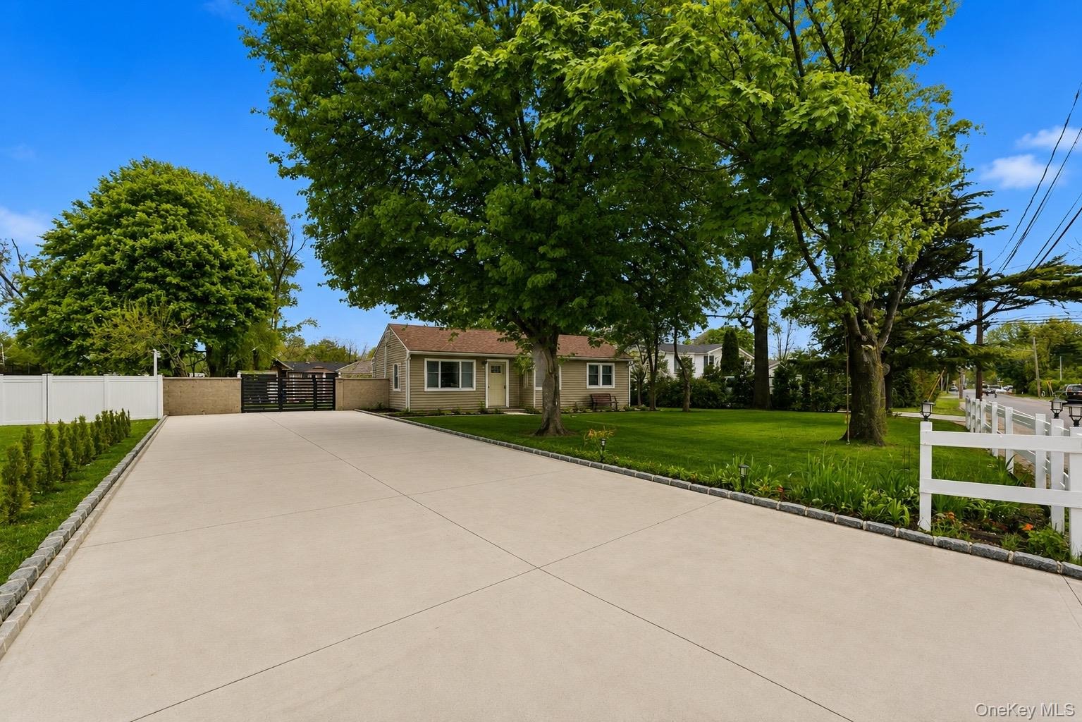 Howells Rd, Bay Shore, NY 11706 #1