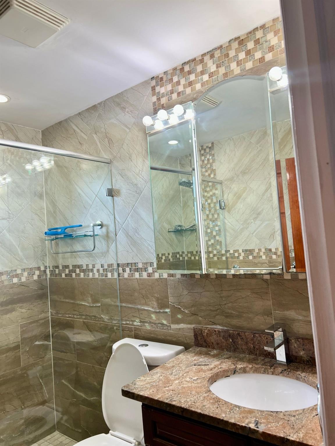 125th Ave, Jamaica, NY 11434 #1