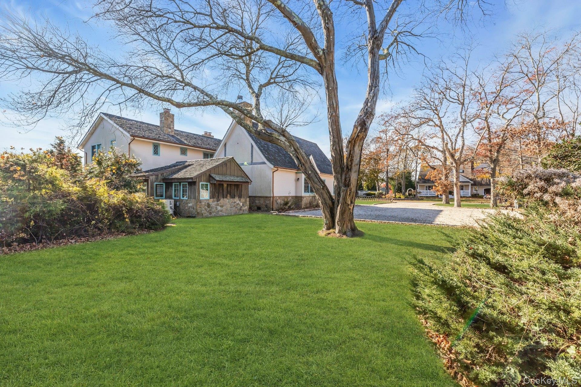 Gerritsen Ave, Bayport, NY 11705