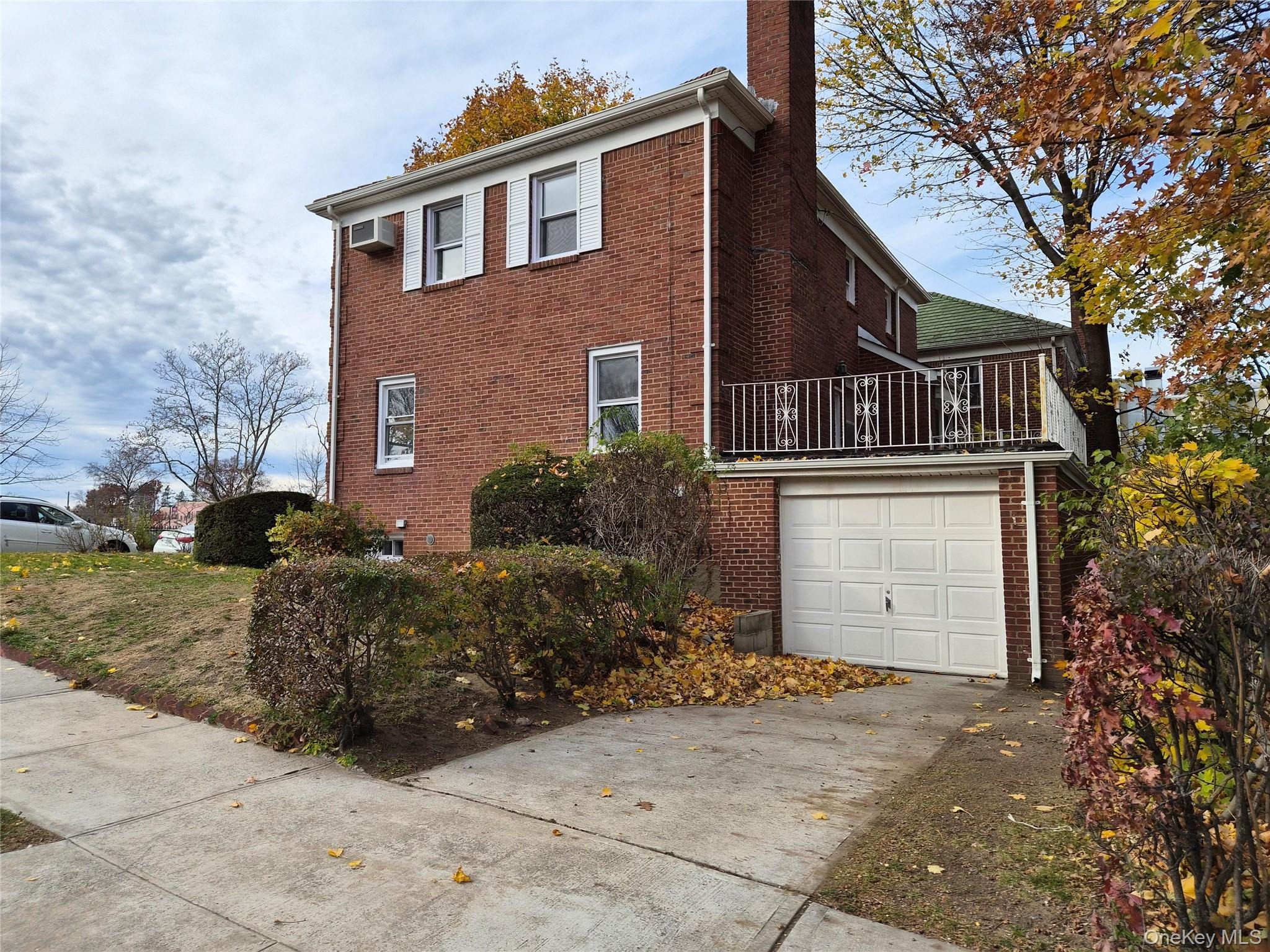 Utopia Pkwy, Jamaica, NY 11432