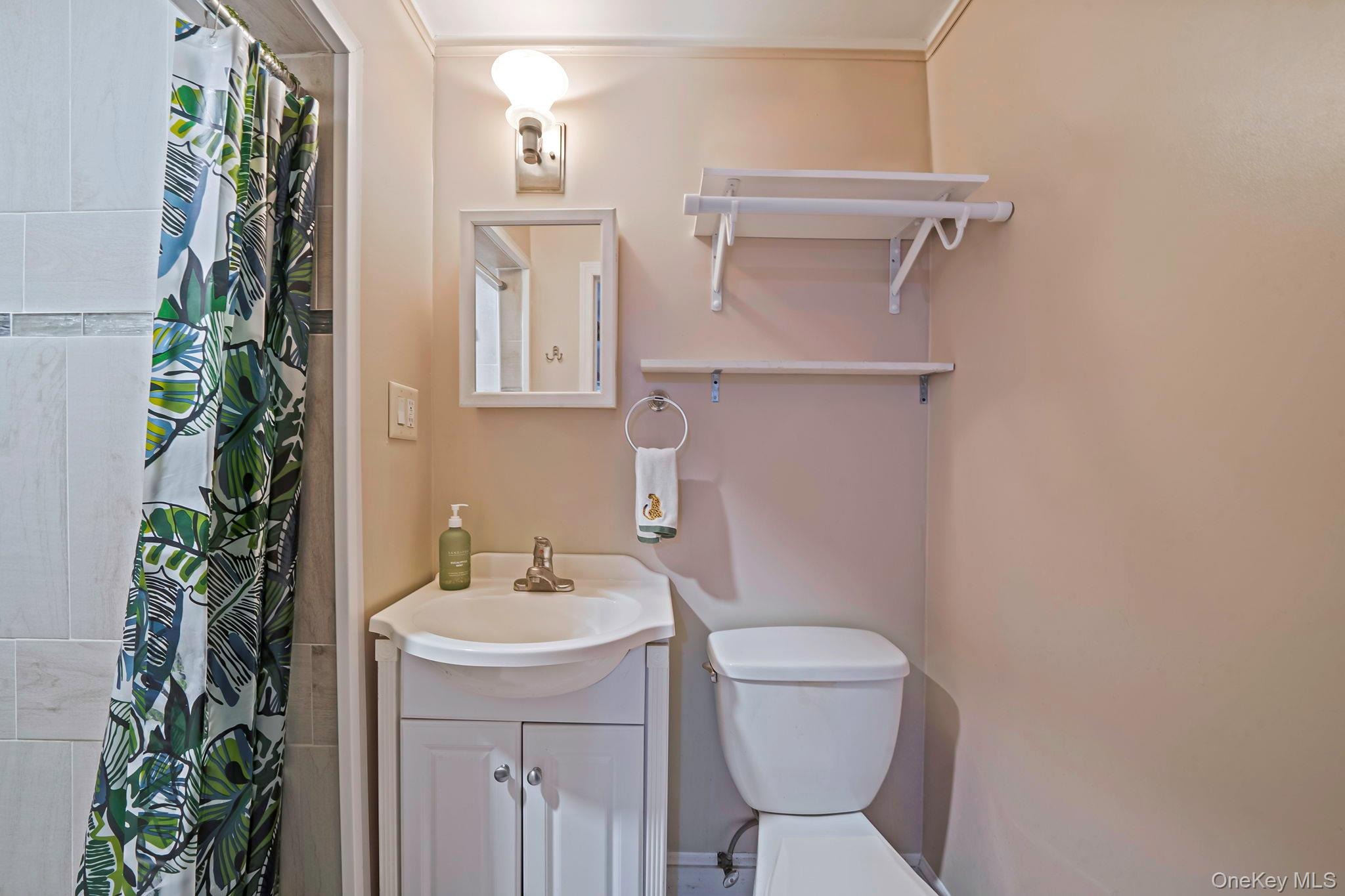 Roy Ave, West Islip, NY 11795 #1