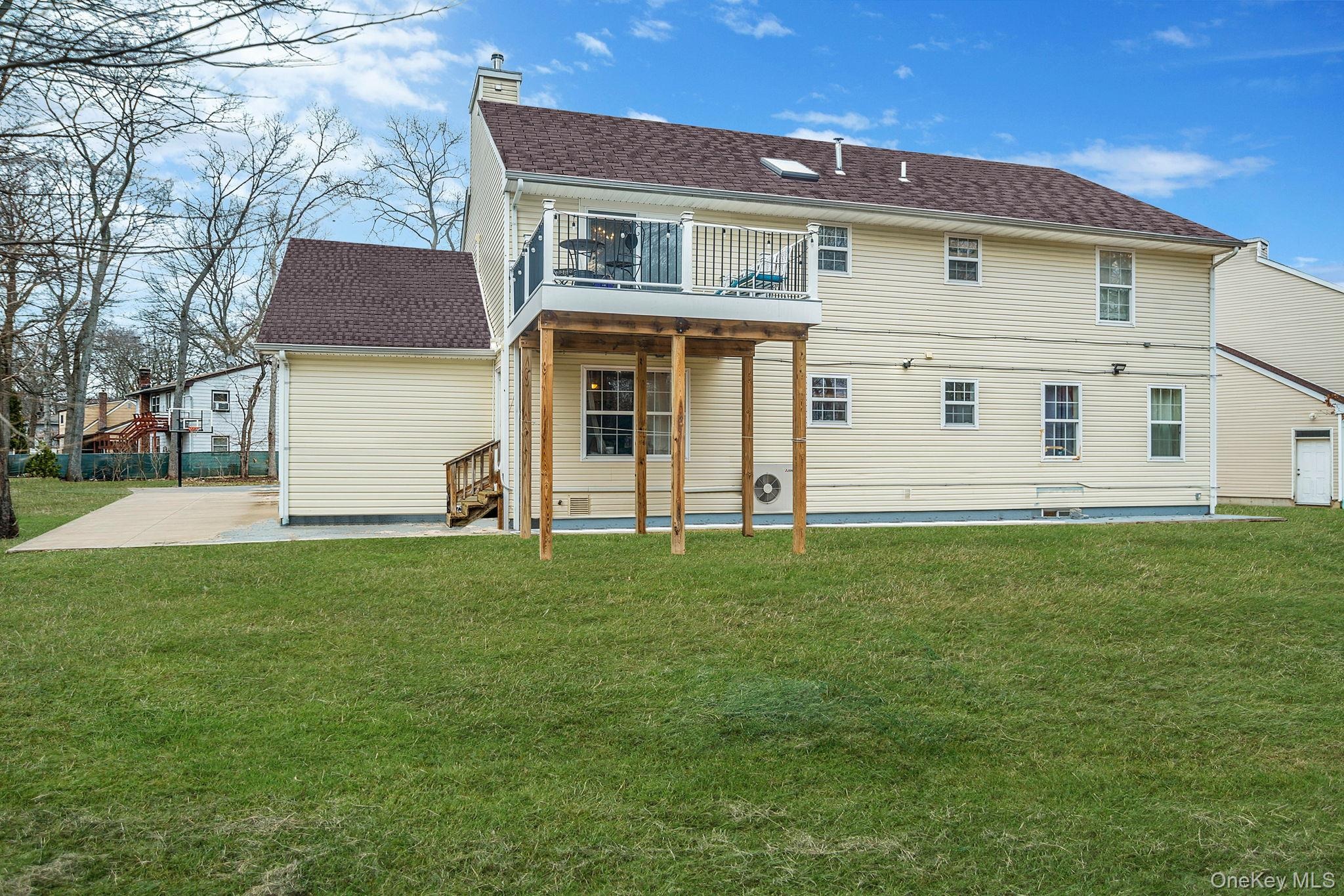 Denmark Ct, Huntington, NY 11743 #1