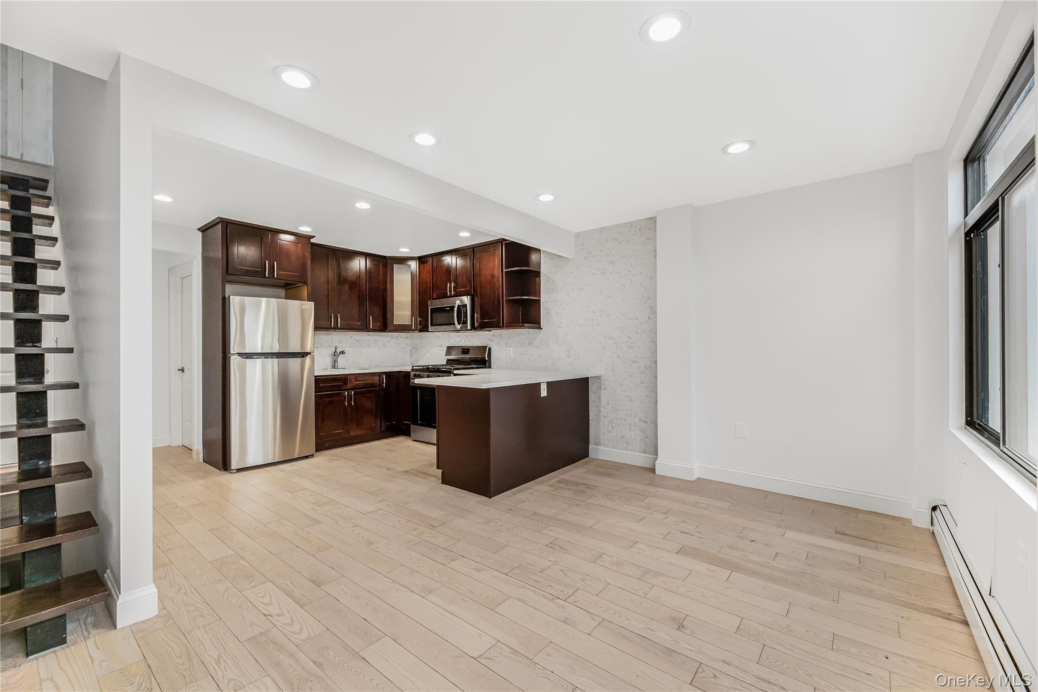 Williamsbridge Rd, Bronx, NY 10467 #1