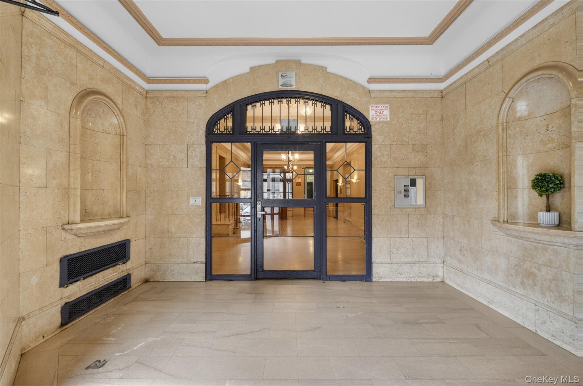 Riverside Dr, New York, NY 10032