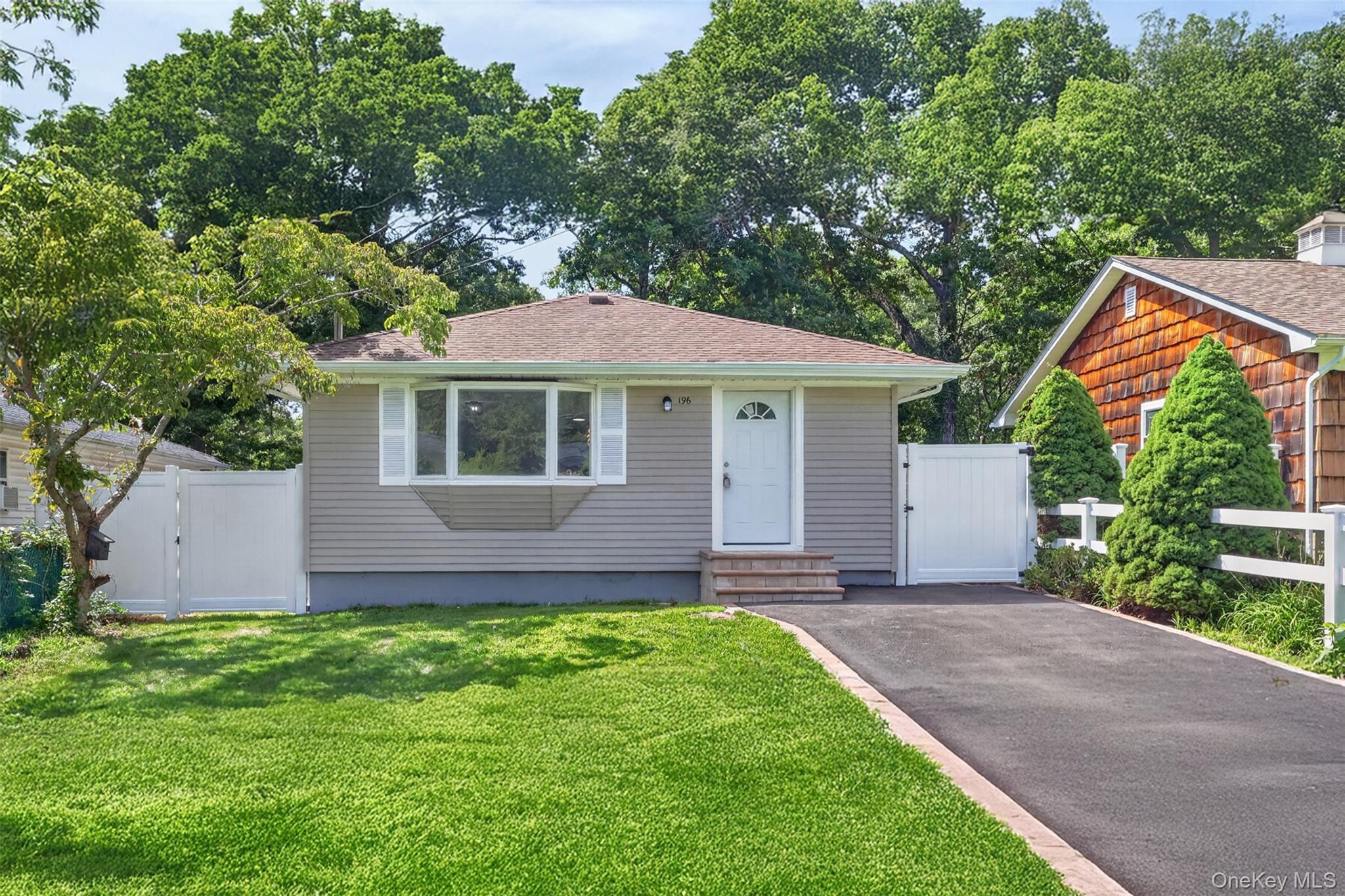 Burney Blvd, Mastic, NY 11950