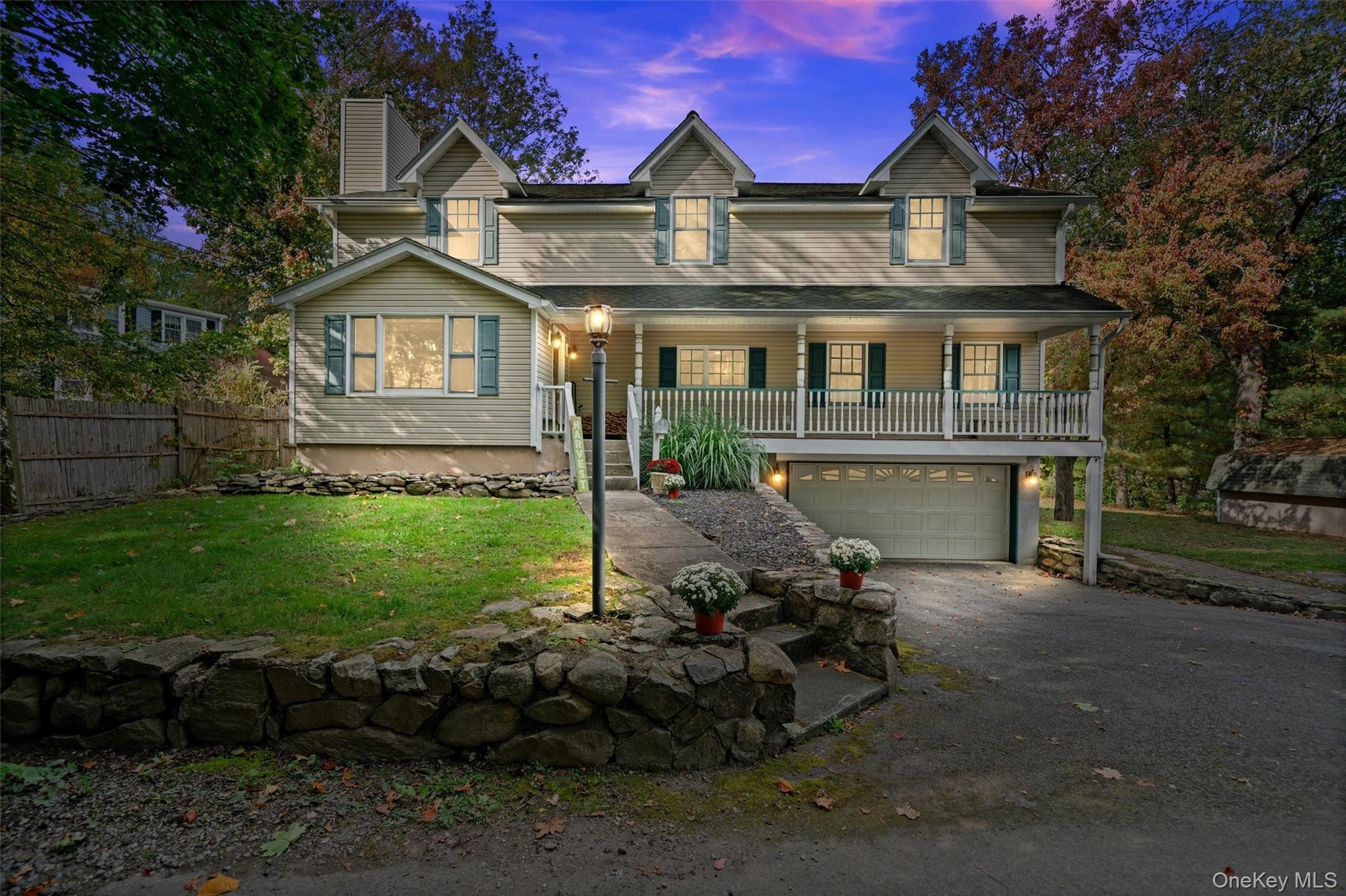 Seven Lakes Dr, Sloatsburg, NY 10974 #1