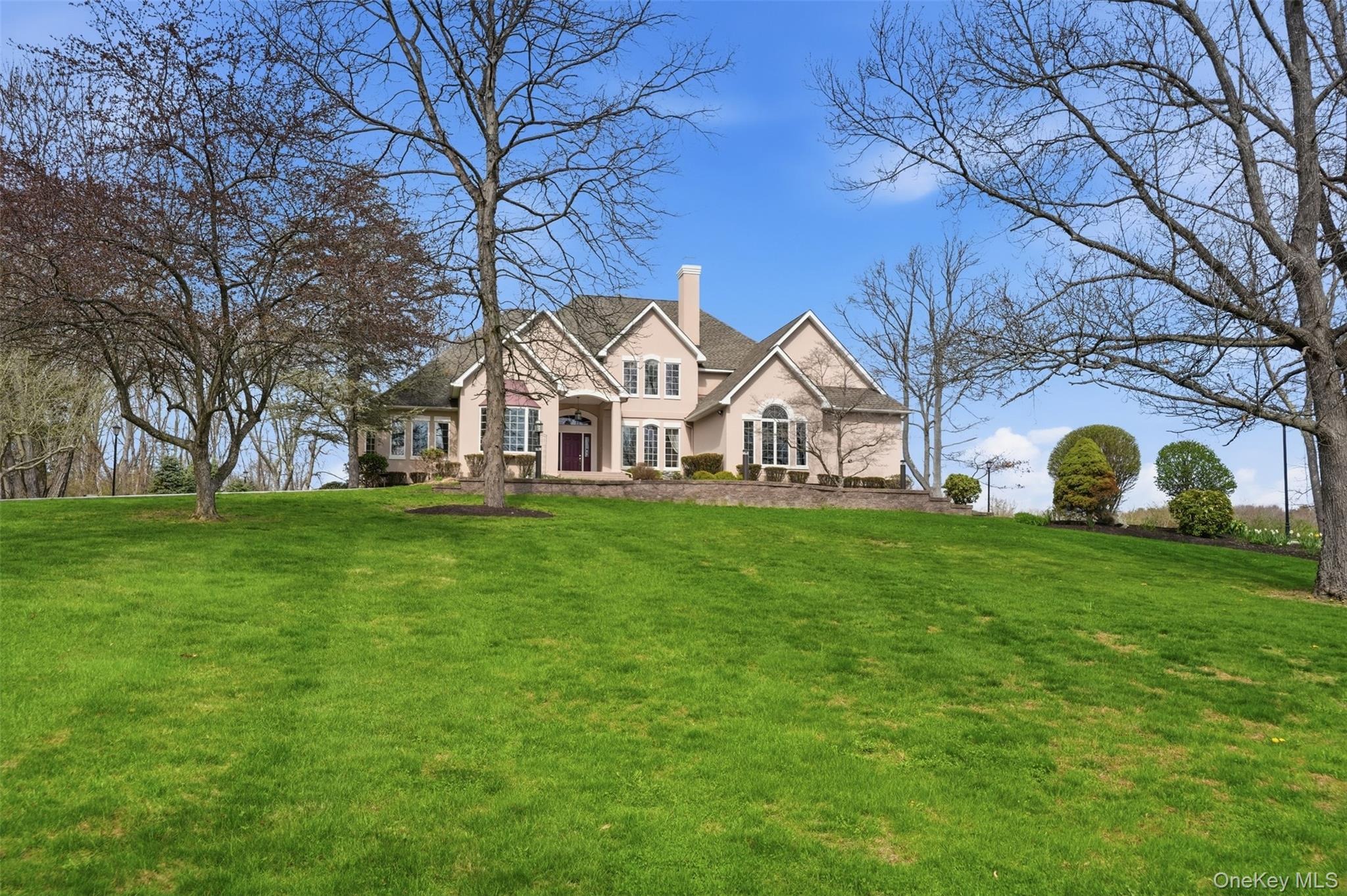 Forrest Way, Poughkeepsie, NY 12603