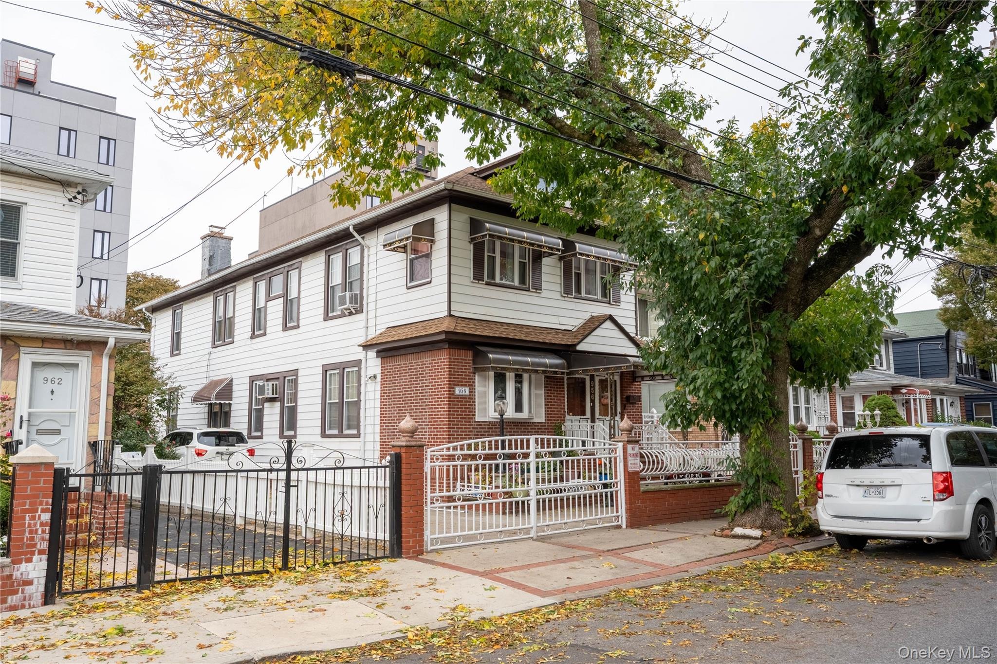 37th St, Brooklyn, NY 11210 #1