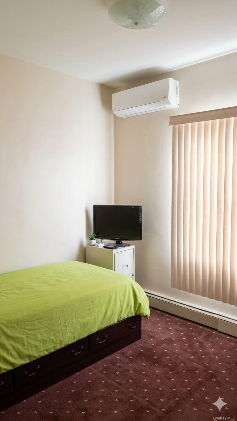 144th St, Jamaica, NY 11435 #1
