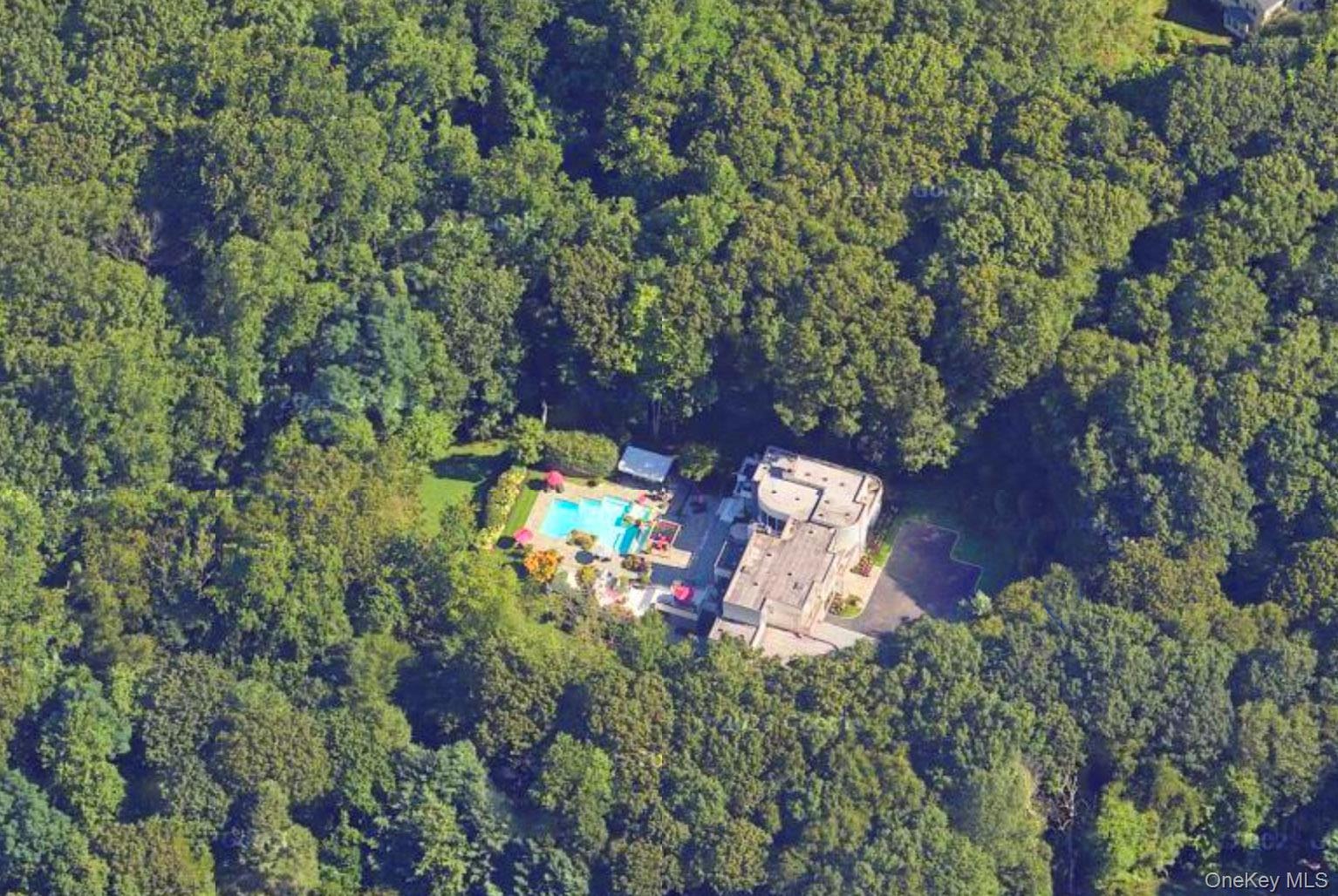 Shutter Ln, Oyster Bay, NY 11771 #1