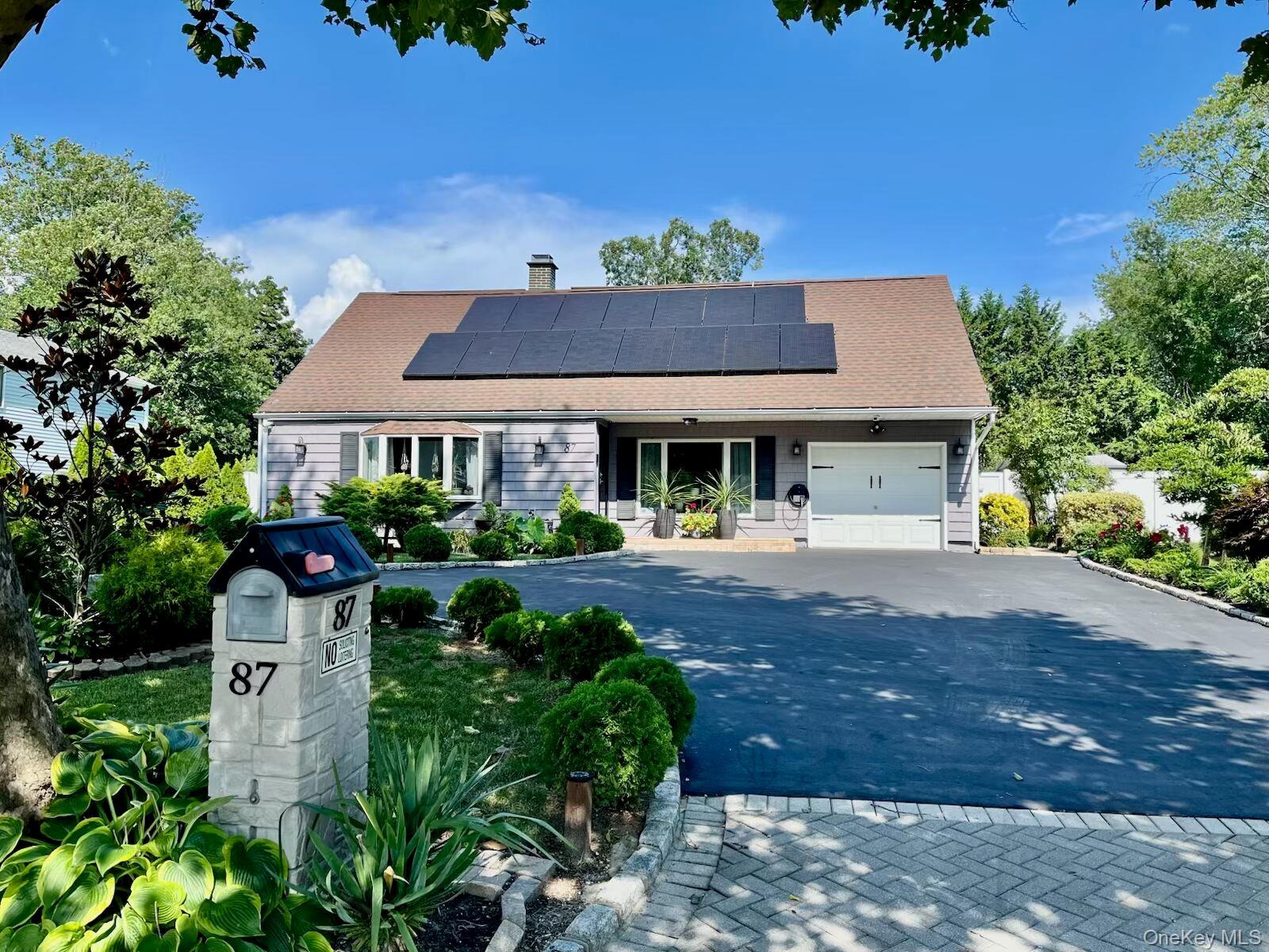Matsunaye Dr, Medford, NY 11763 #1