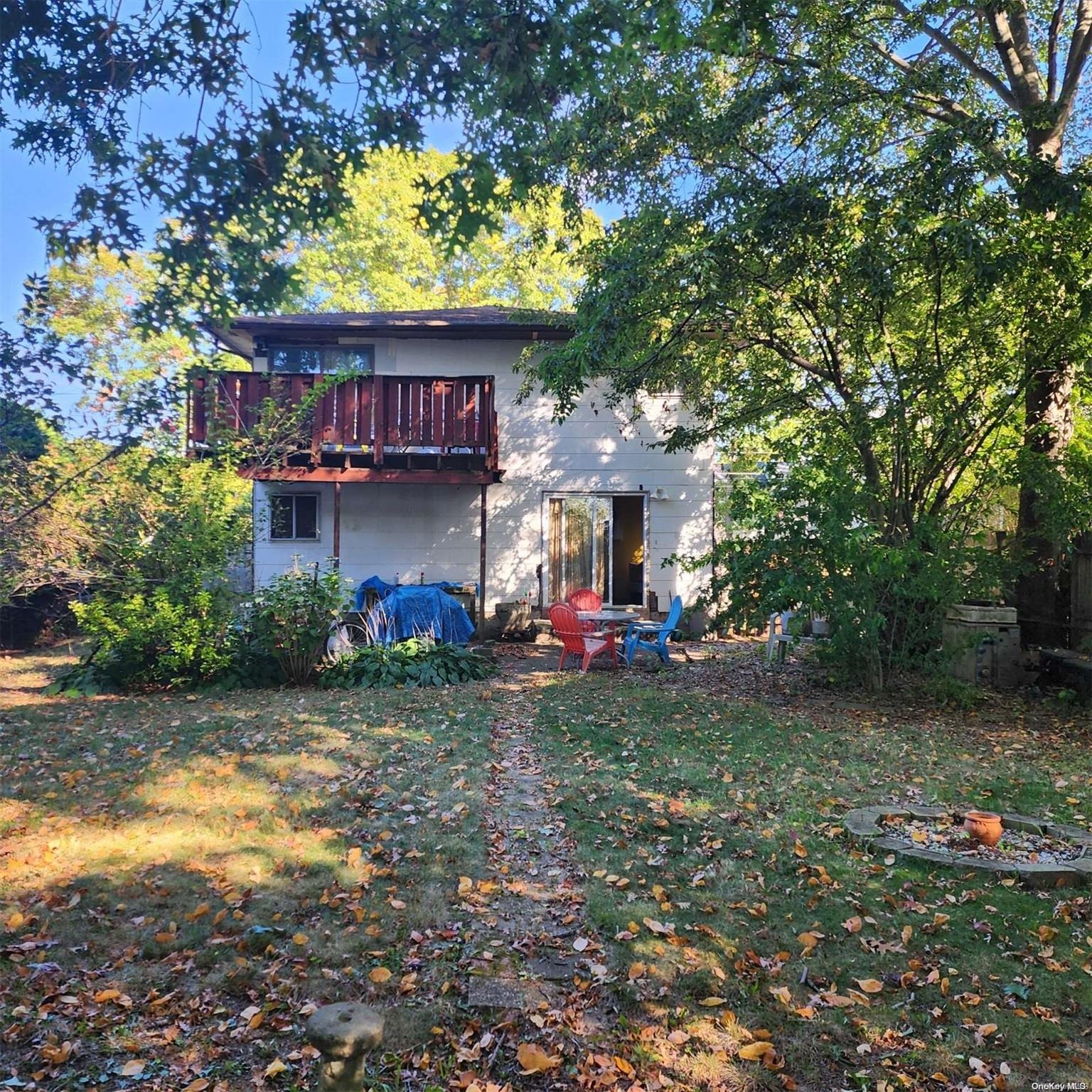 Frederick Ave, Babylon, NY 11702 #1