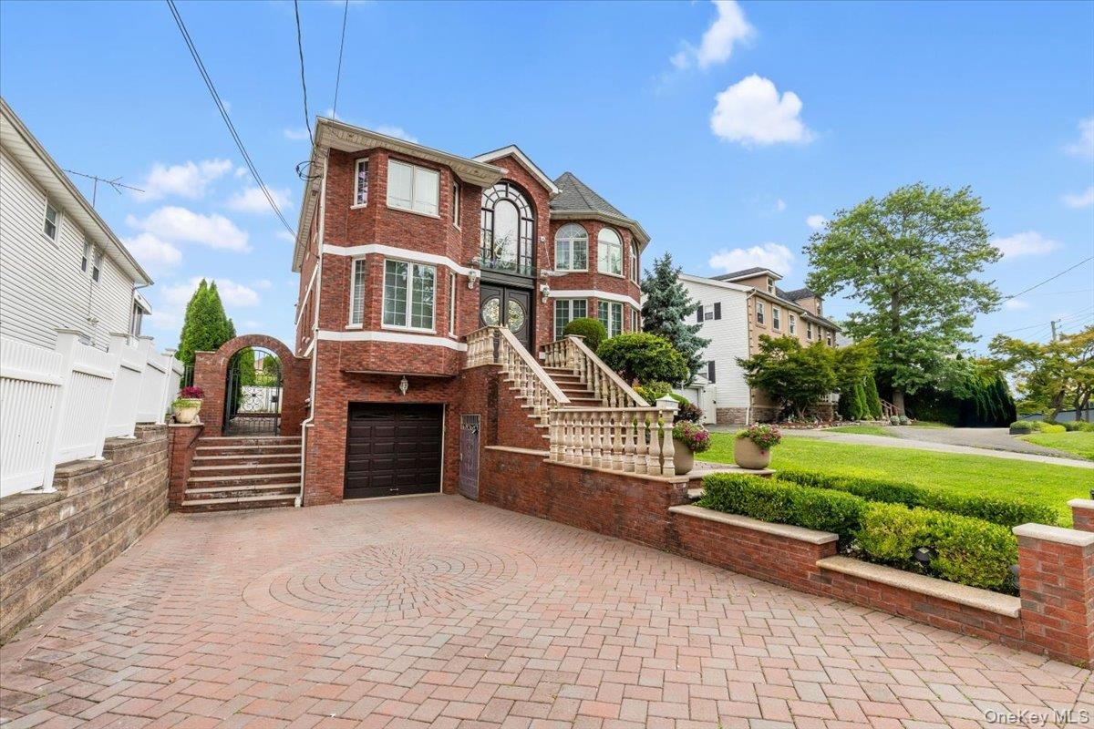 Amboy Rd, Staten Island, NY 10312 #1