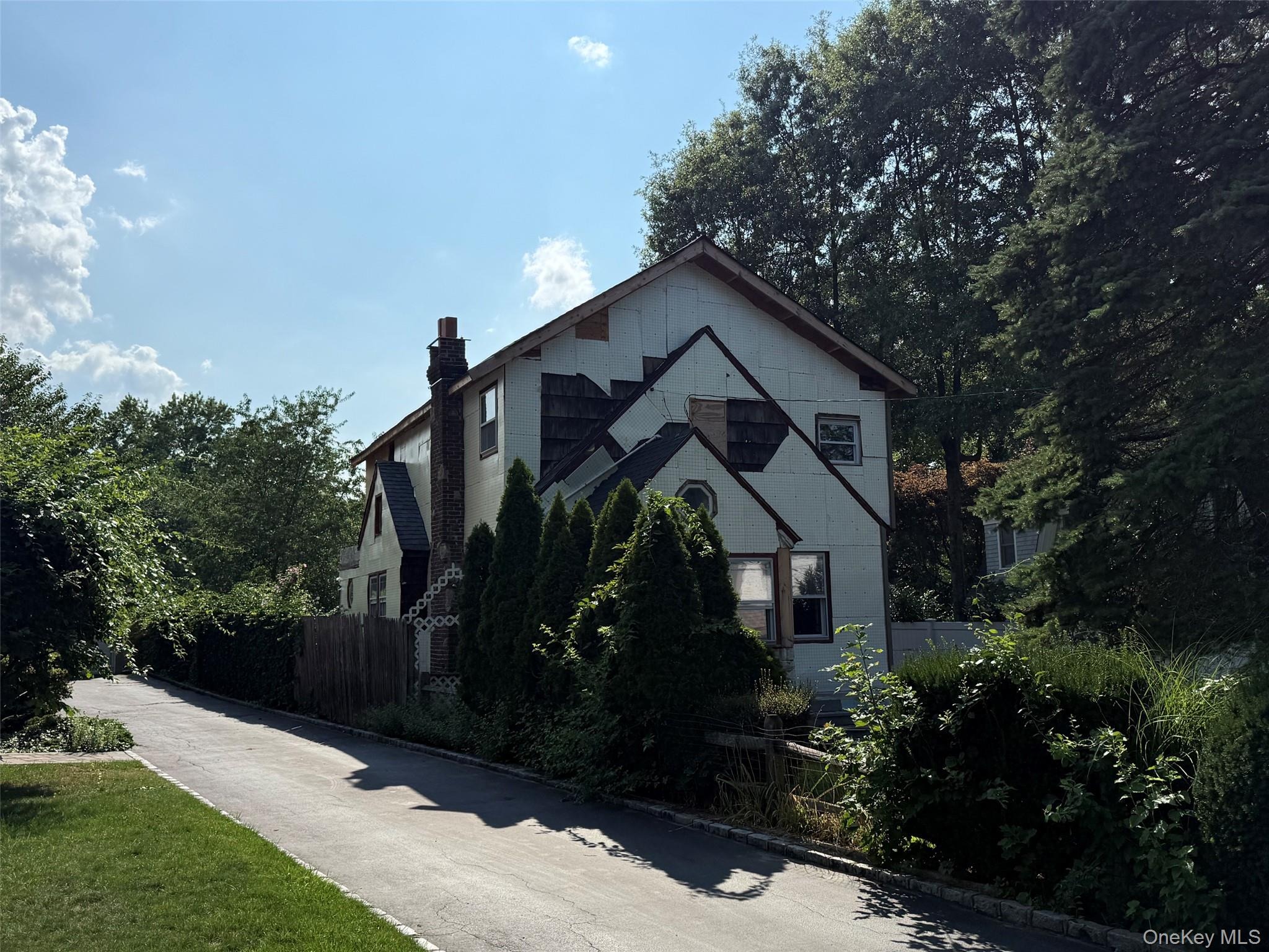 Washington Dr, Centerport, NY 11721 #1