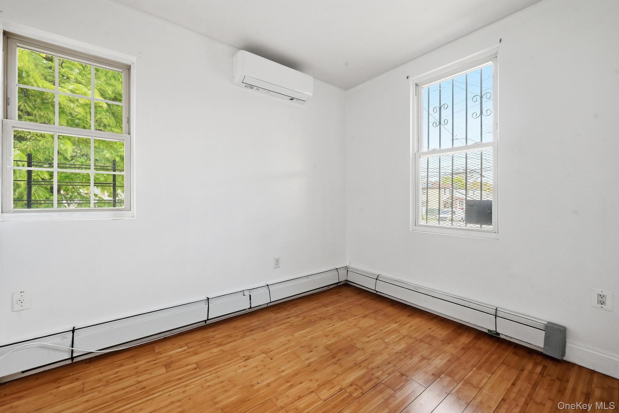 153rd St, Jamaica, NY 11434