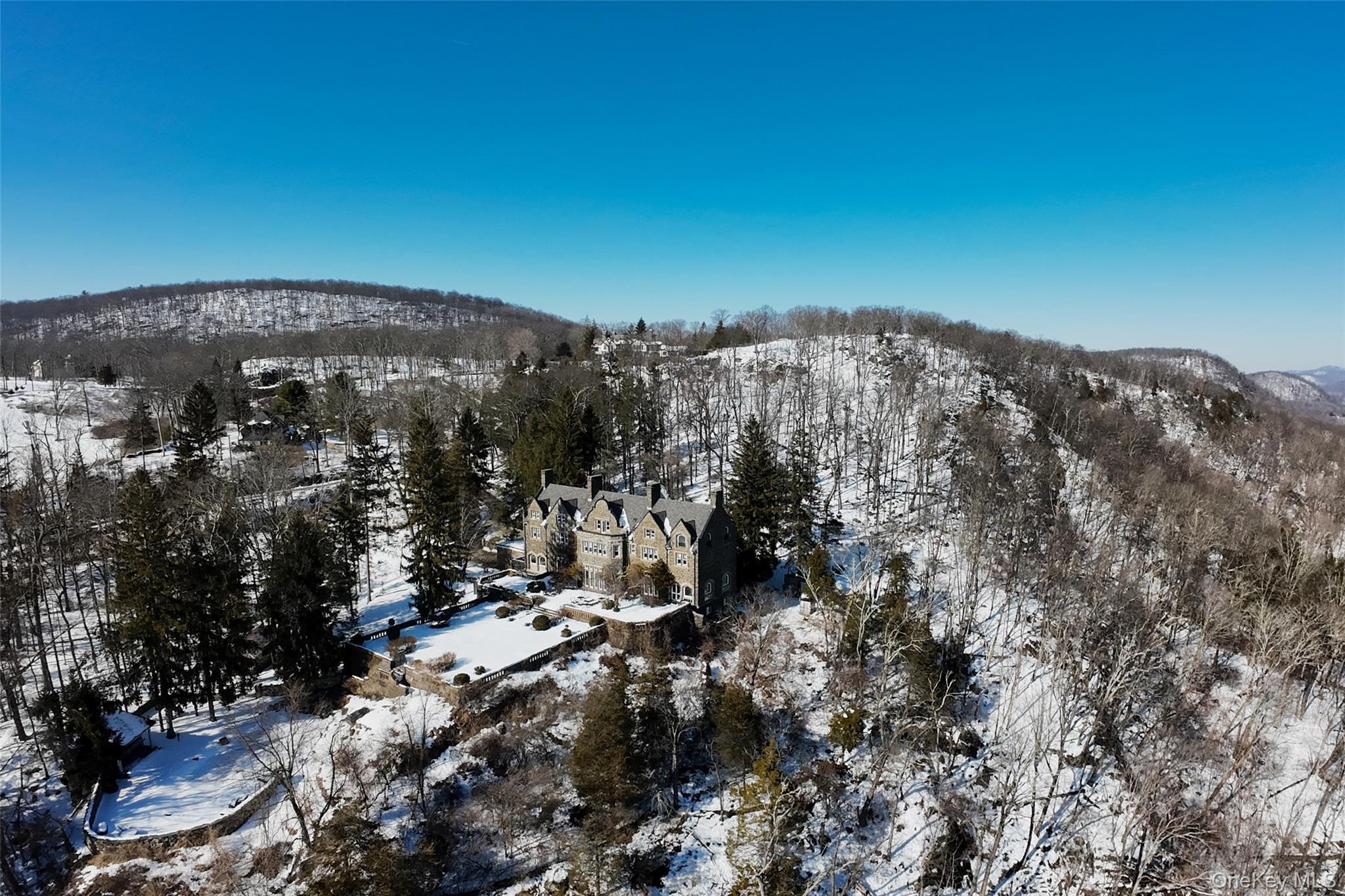 Ontio Rd, Tuxedo Park, NY 10987