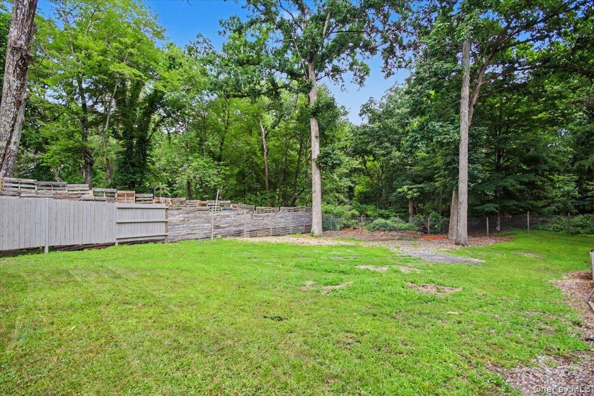 Camp Dr, Rhinebeck, NY 12572