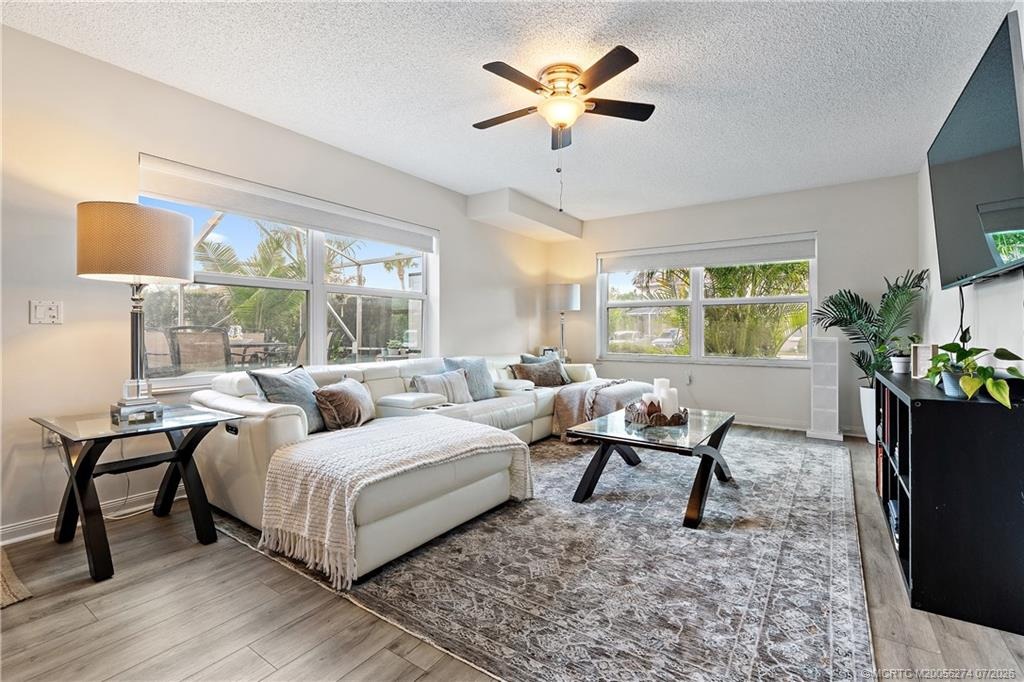 Sunset Trace Cir, Palm City, FL 34990