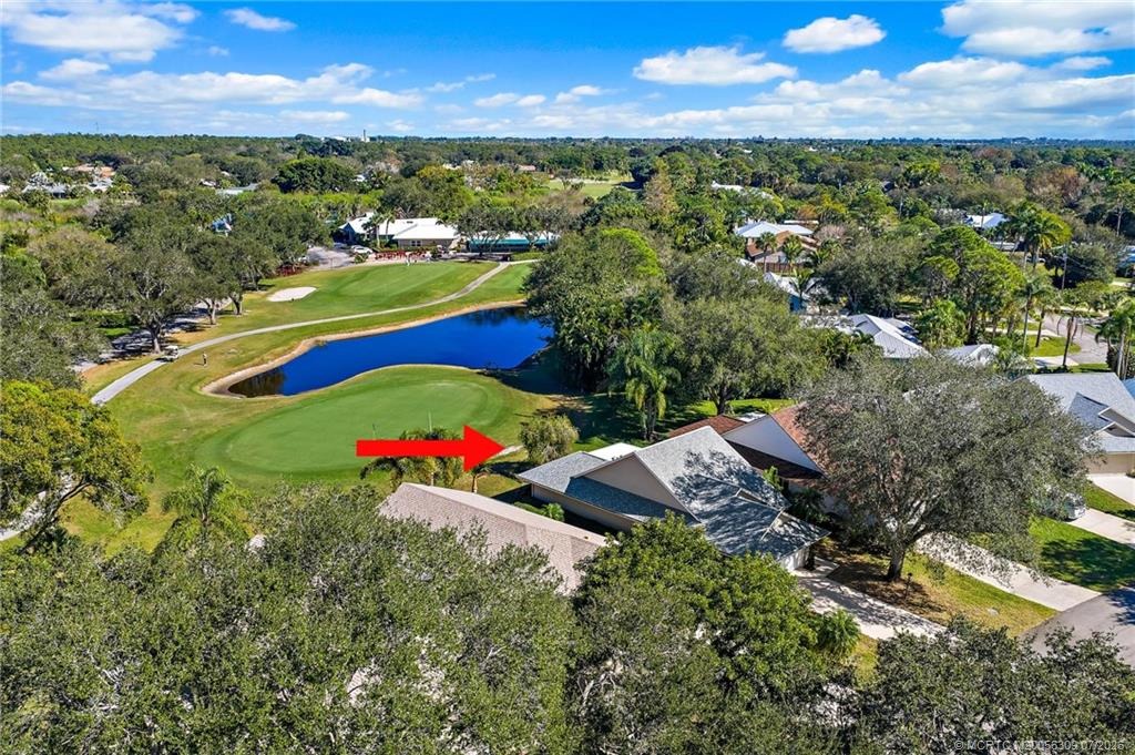 Crooked Stick Ln, Hobe Sound, FL 33455