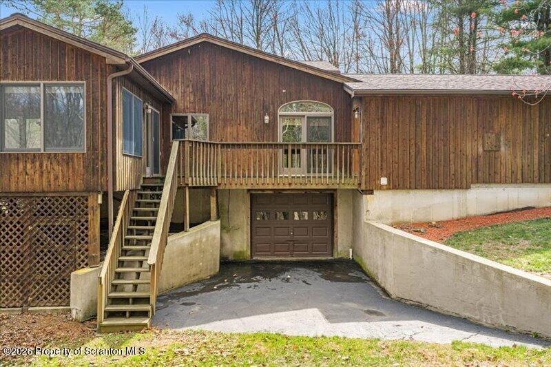 Steamers Ln, New Milford, PA 18834