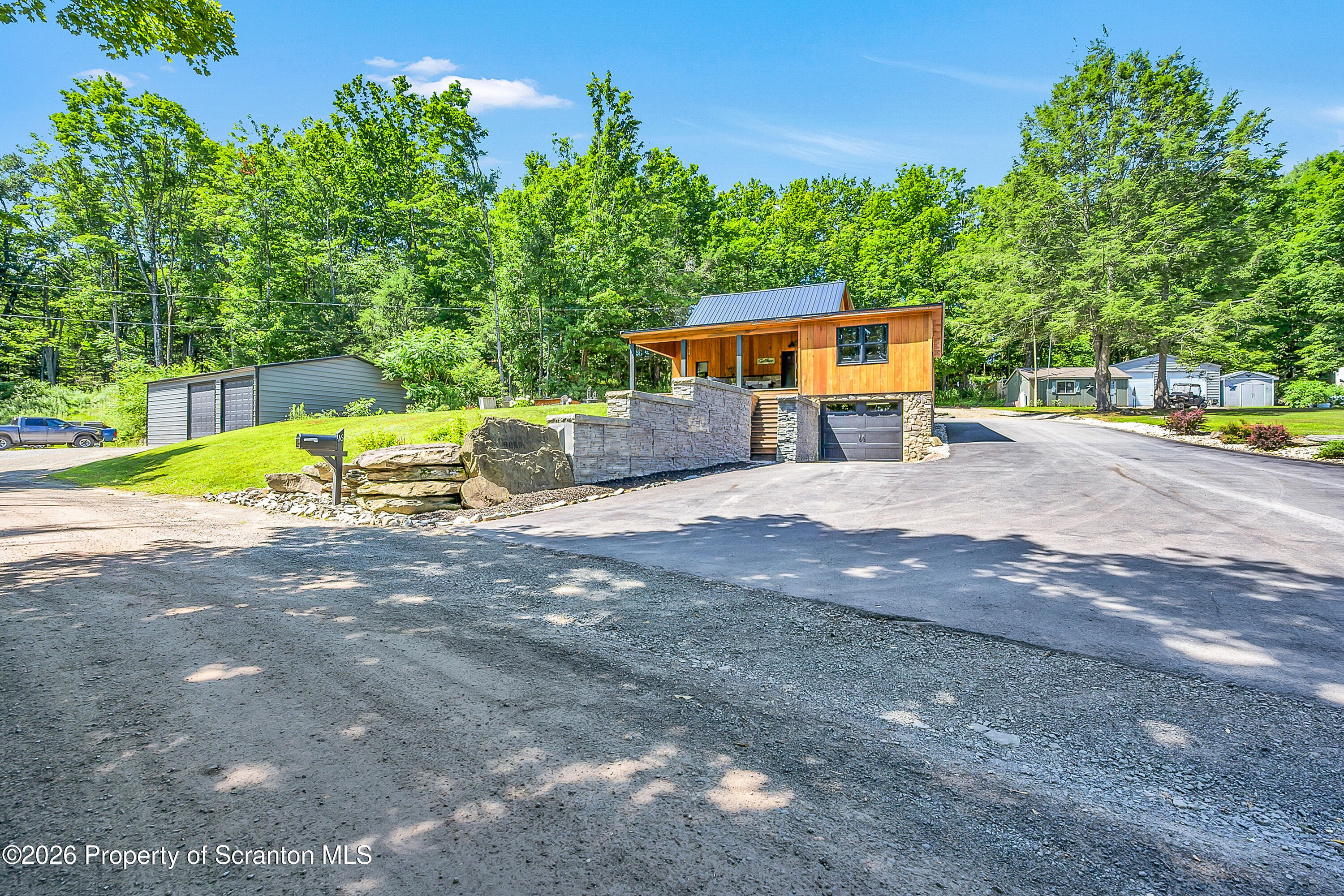 Colvin Rd, Dalton, PA 18414