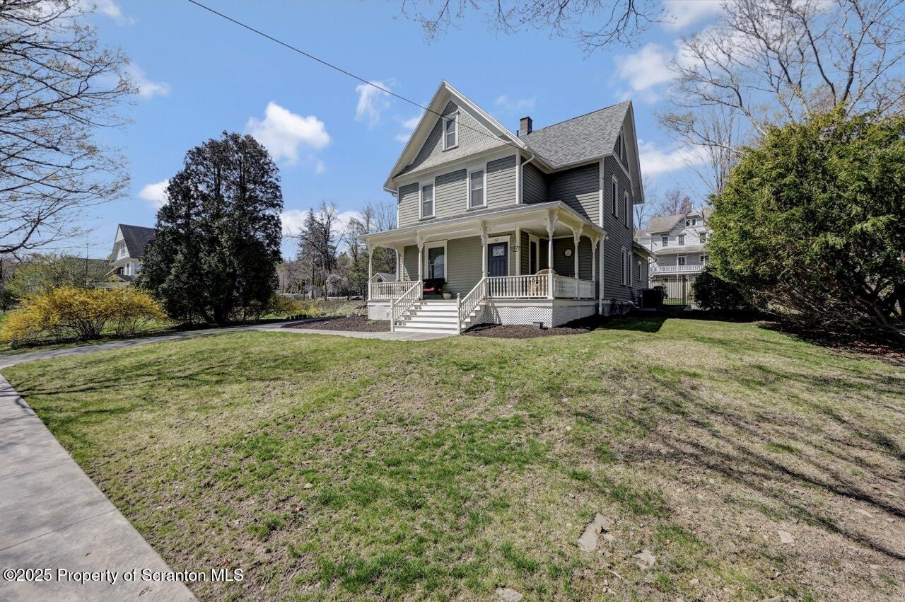 Weatherby St, Dalton, PA 18414