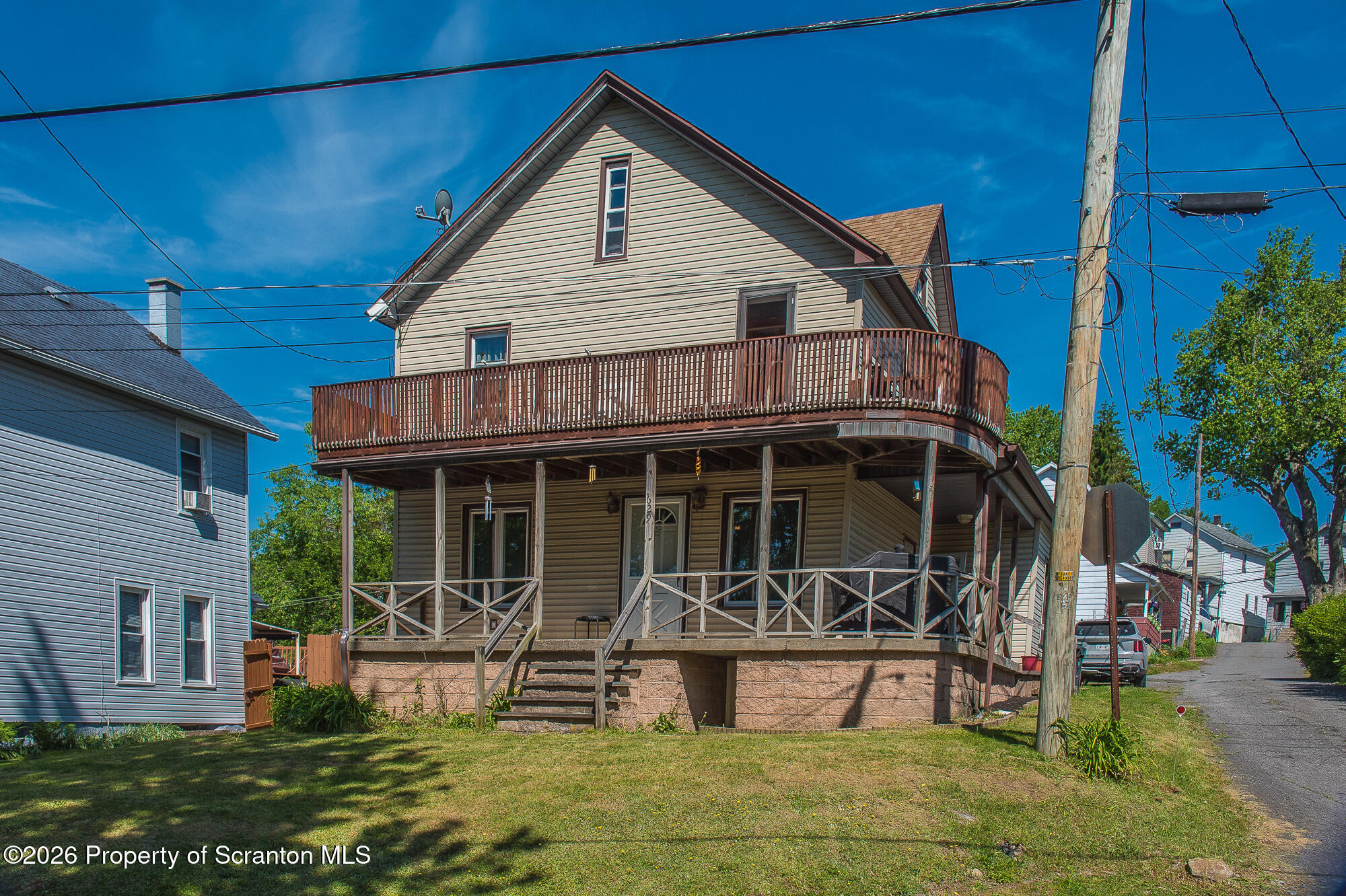 Clinton St, Forest City, PA 18421 #1