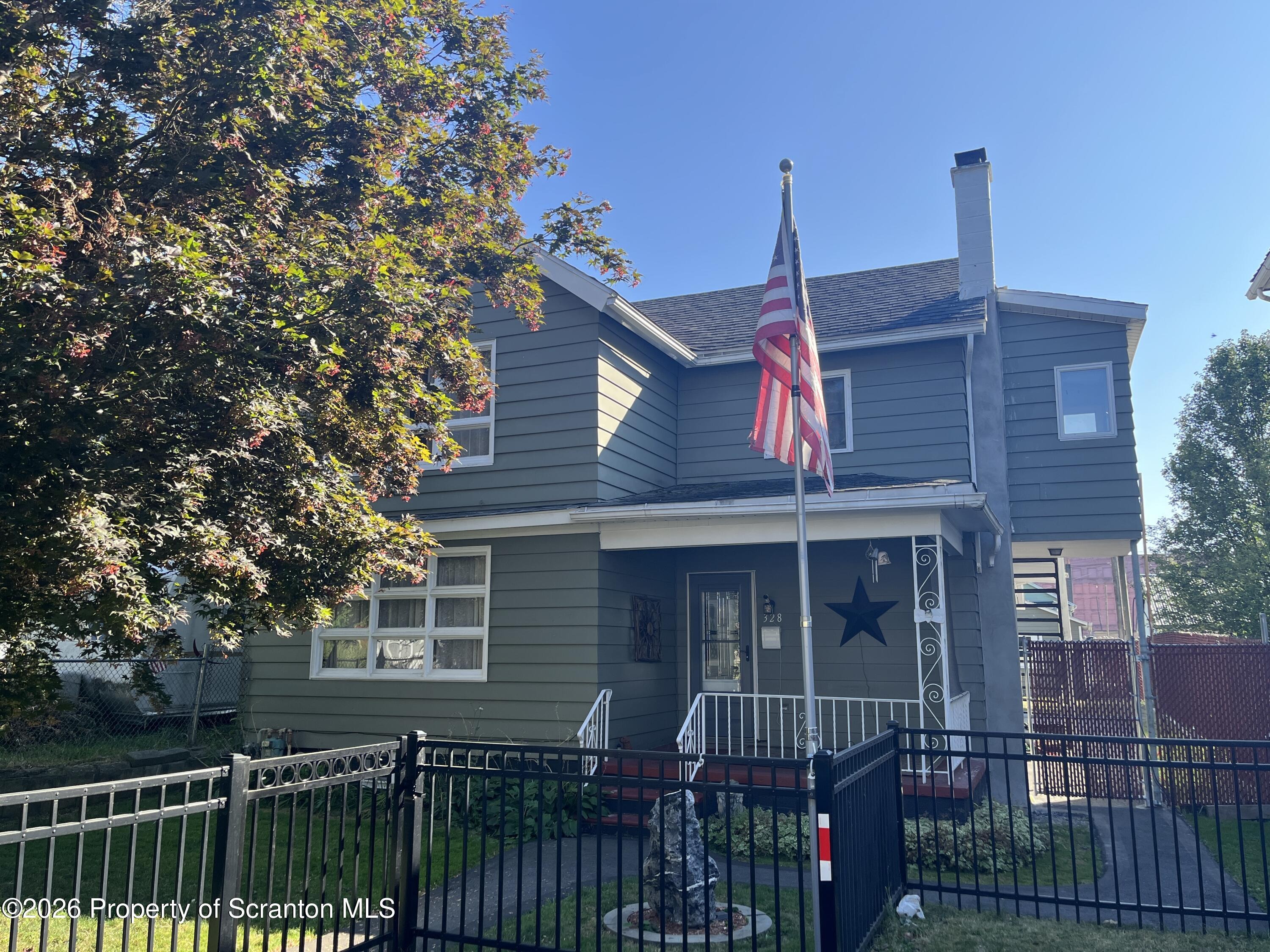 Elm St, Scranton, PA 18505