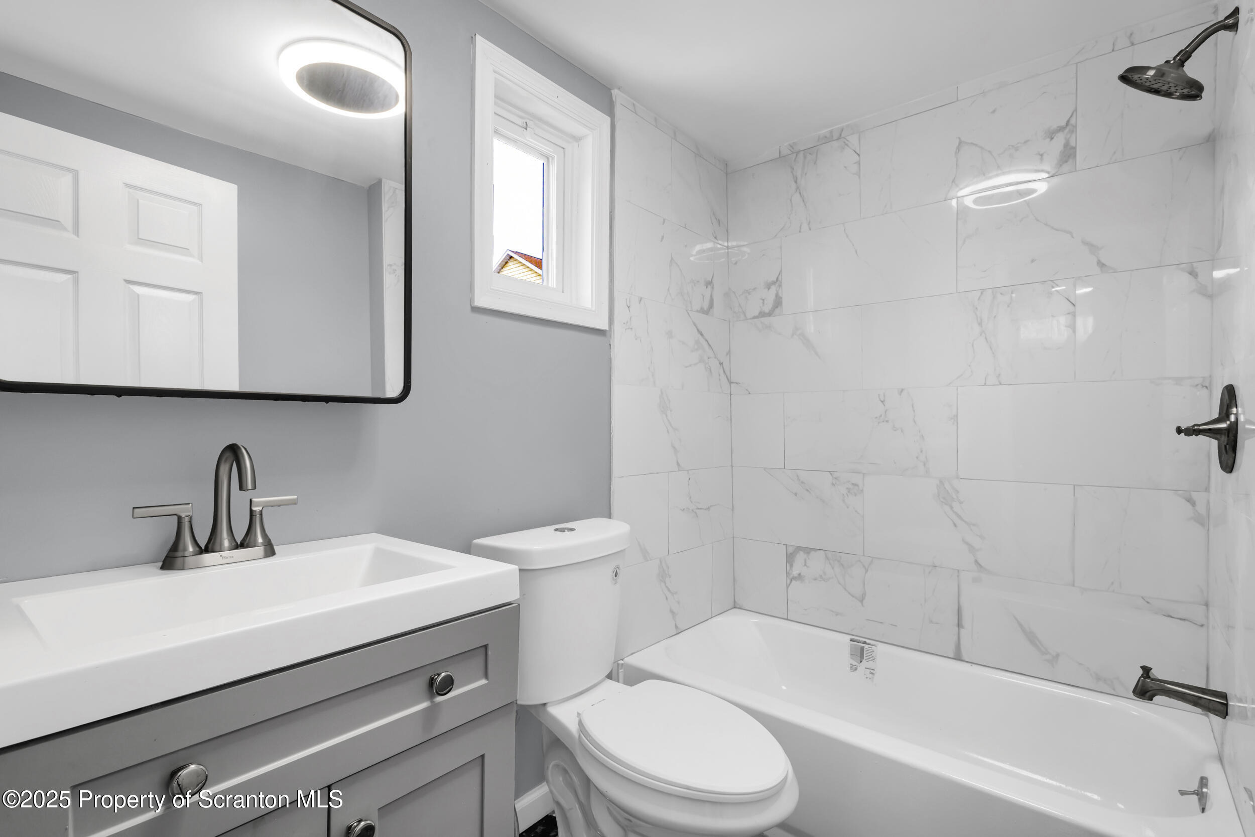 May St, Mayfield, PA 18433 #1