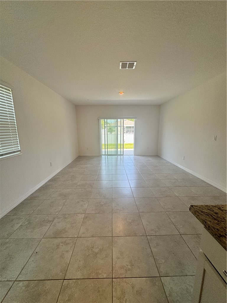 102nd Ave, Vero Beach, FL 32967