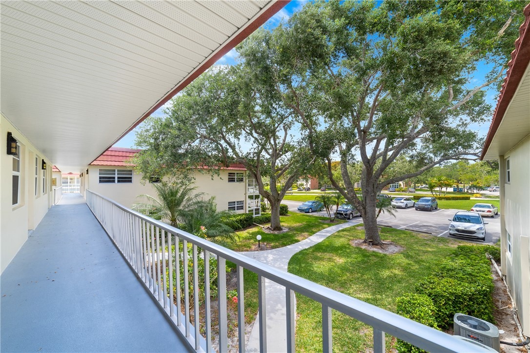 Vista Palm Ln, Vero Beach, FL 32962 #1