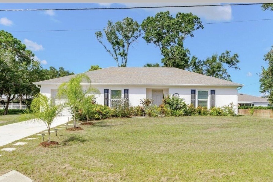 Barber St, Sebastian, FL 32958