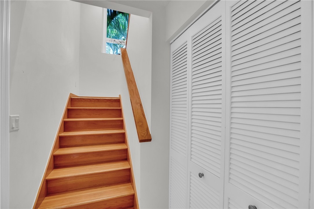 Chinaberry Ln, Vero Beach, FL 32963