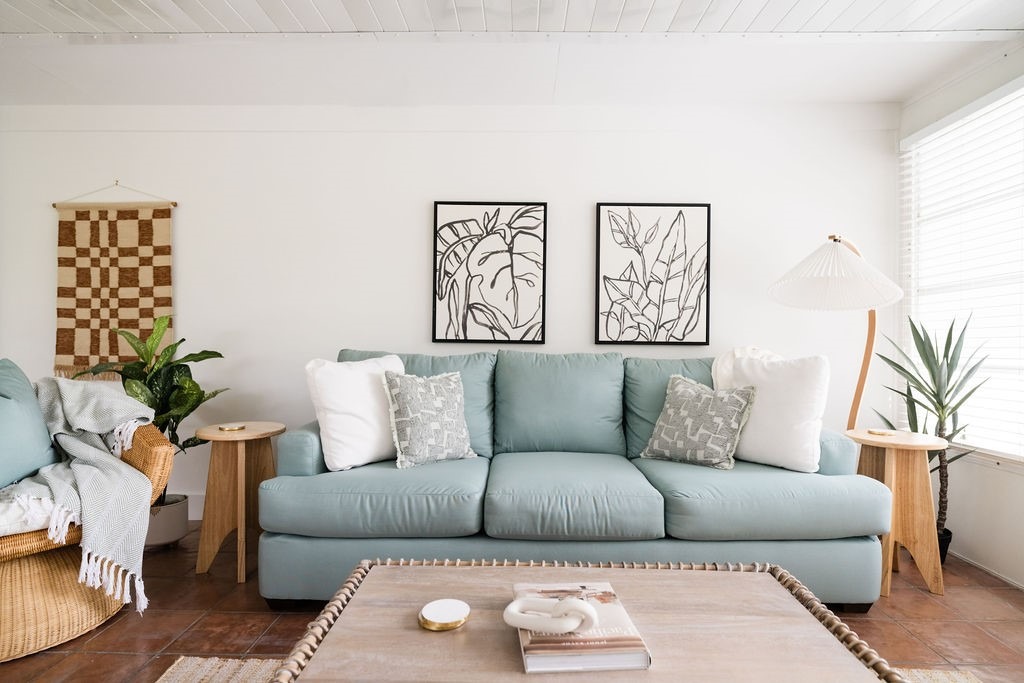 Honeysuckle Ln, Vero Beach, FL 32963
