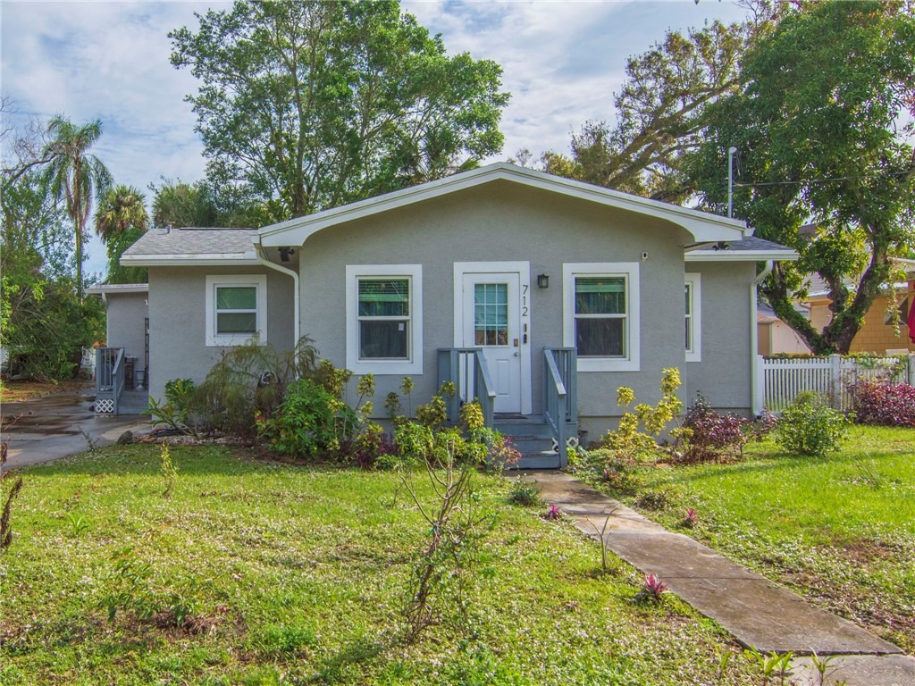9th St, Fort Pierce, FL 34950 #1