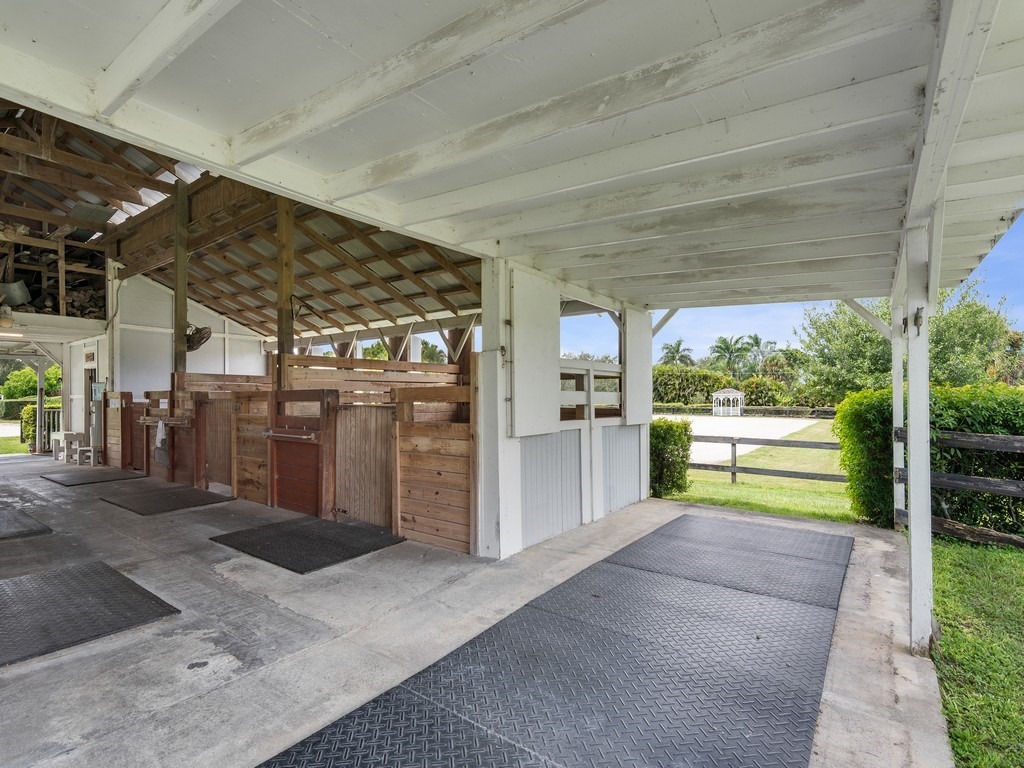 65th St, Vero Beach, FL 32967 #1
