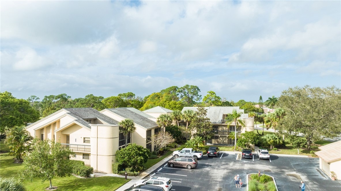 Meadowood Dr, Fort Pierce, FL 34951