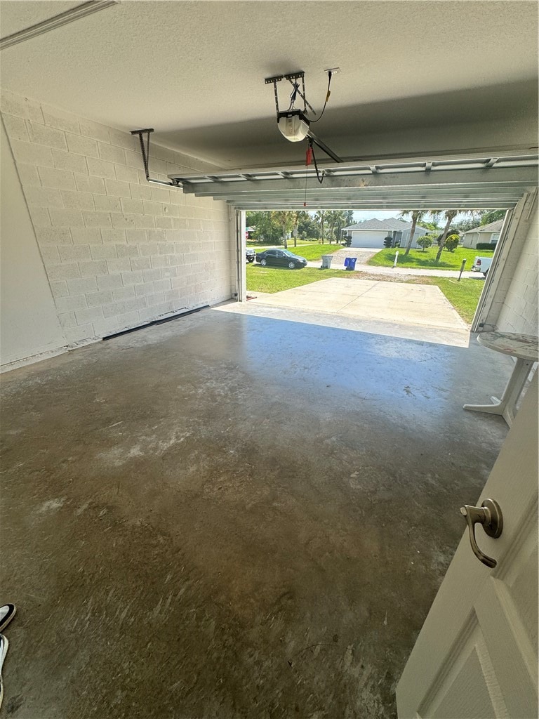 102nd Ave, Vero Beach, FL 32967 #1