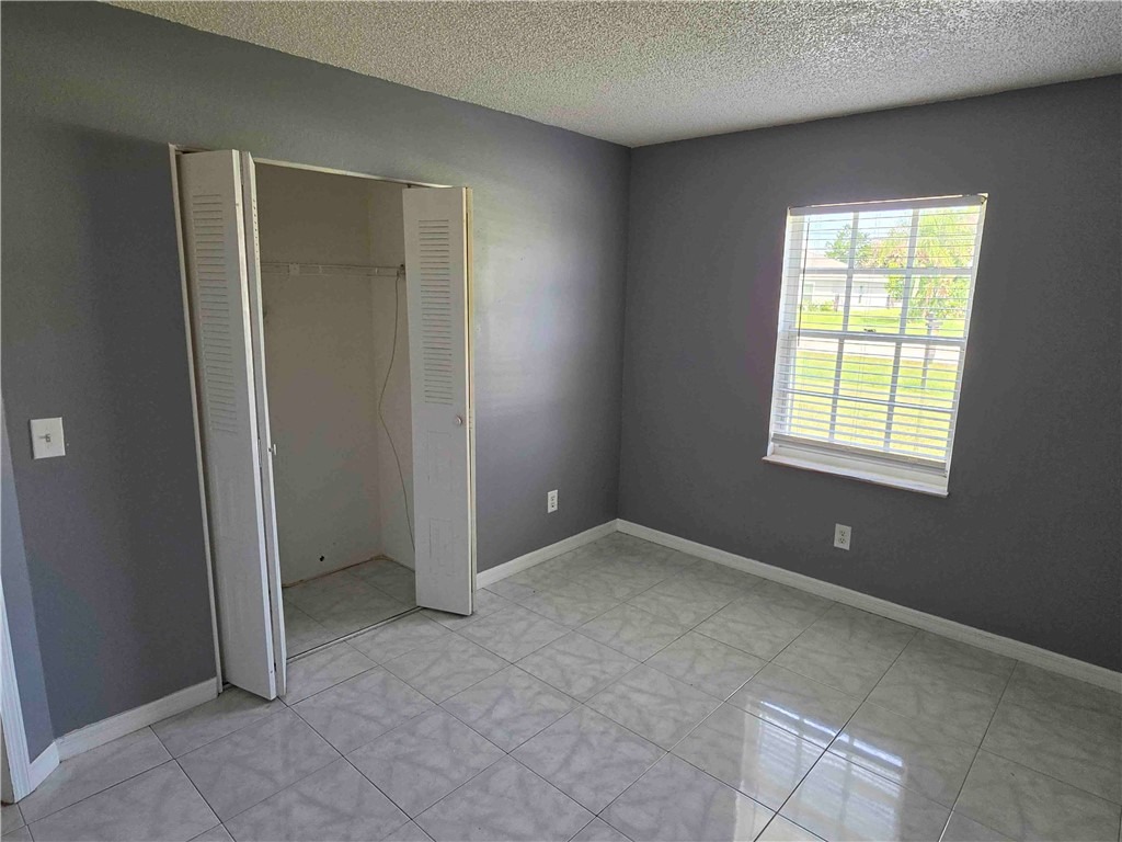 Berkshire Blvd, Port Saint Lucie, FL 34952