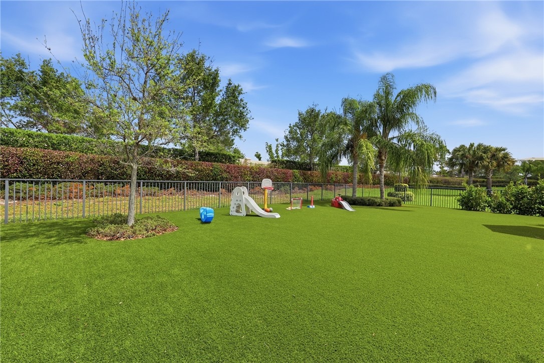 Courances Dr, Port Saint Lucie, FL 34984
