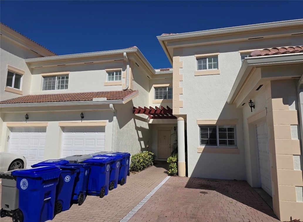 7th Sq, Vero Beach, FL 32962 #1