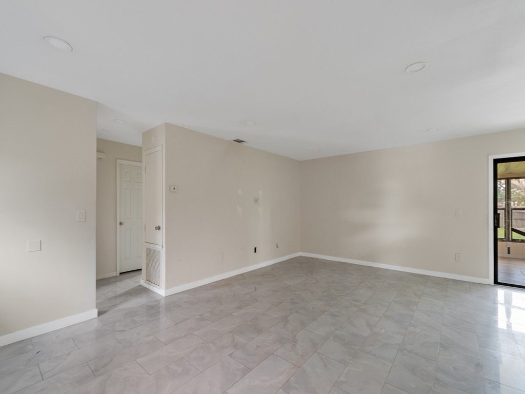 24th Pl, Vero Beach, FL 32962 #1