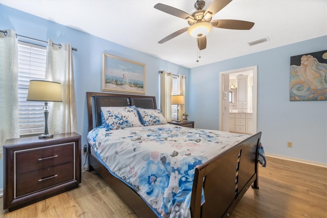 Centre Ct, Vero Beach, FL 32962