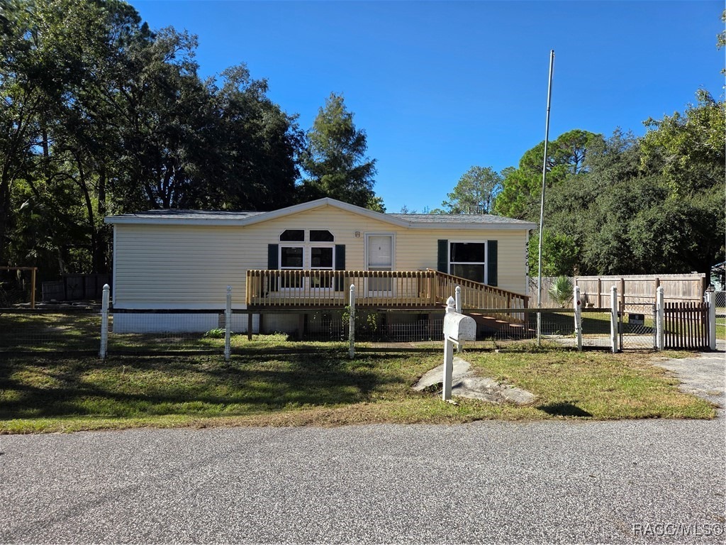 Nugget Pass Pl, Dunnellon, FL 34434